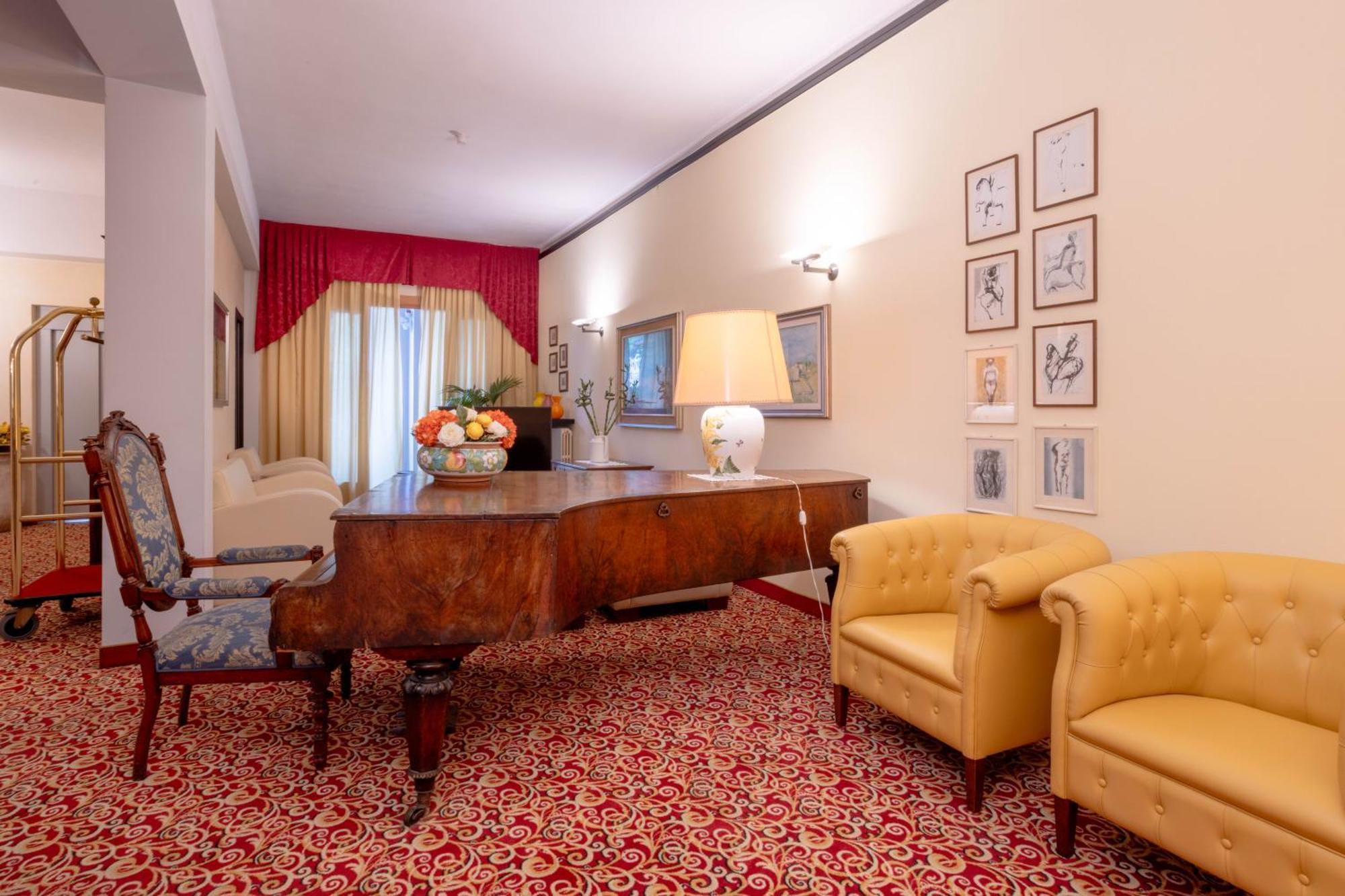 Hotel Giardinetto Десенцано дел Гарда Екстериор снимка